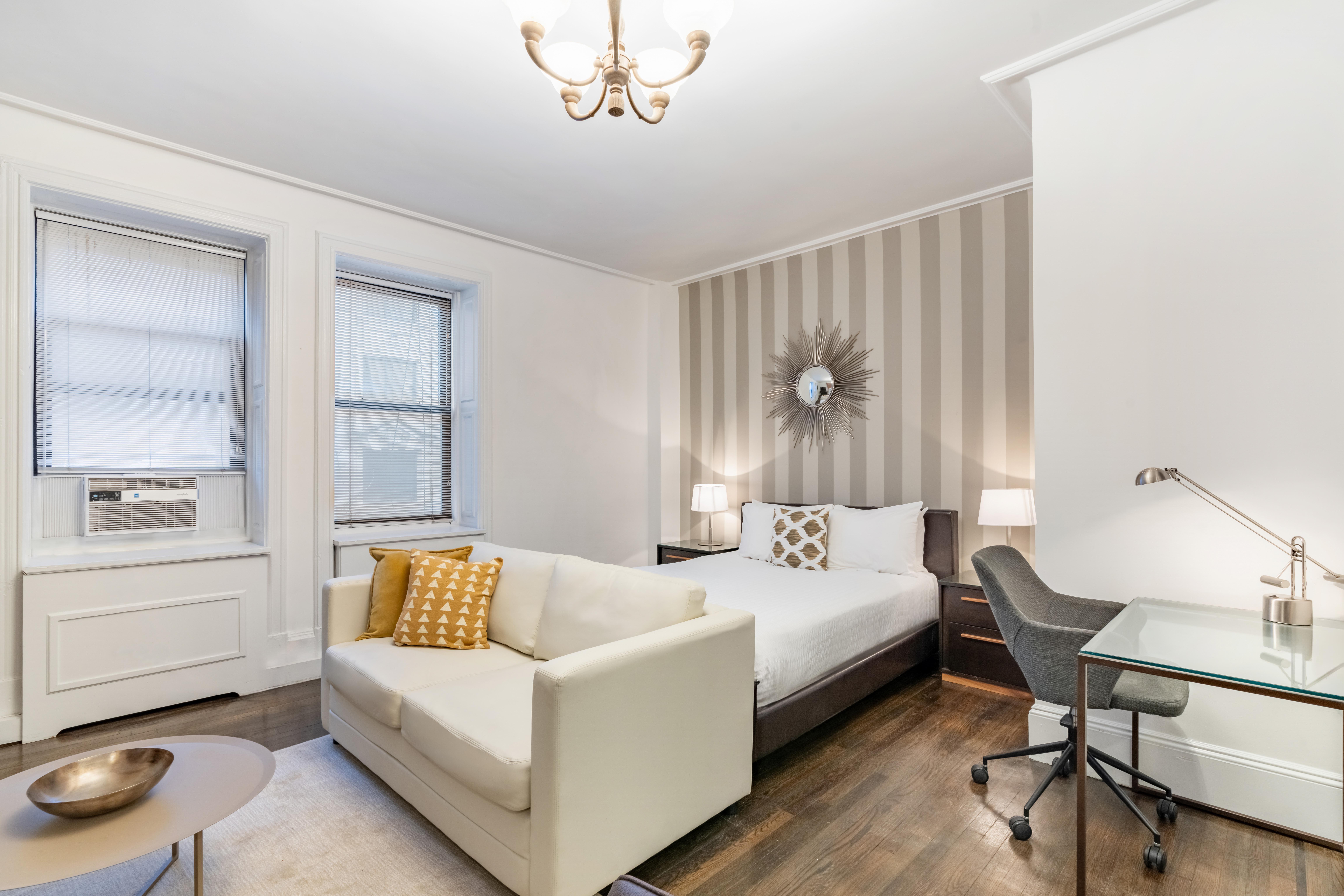 BEAUTIFUL STUDIO IN  UPPER WEST SIDE